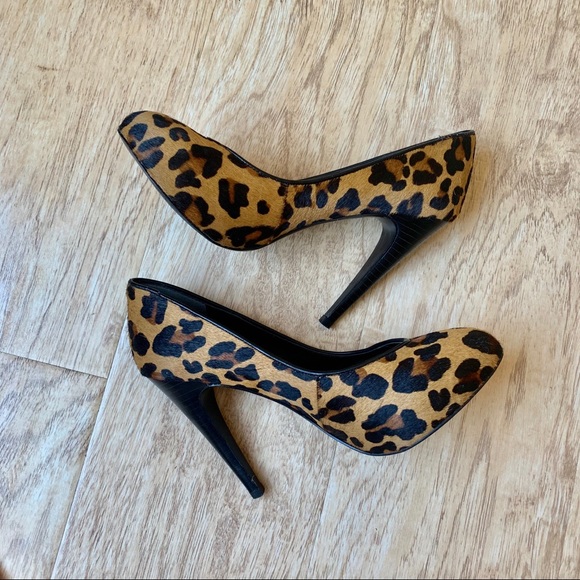bcbg leopard shoes